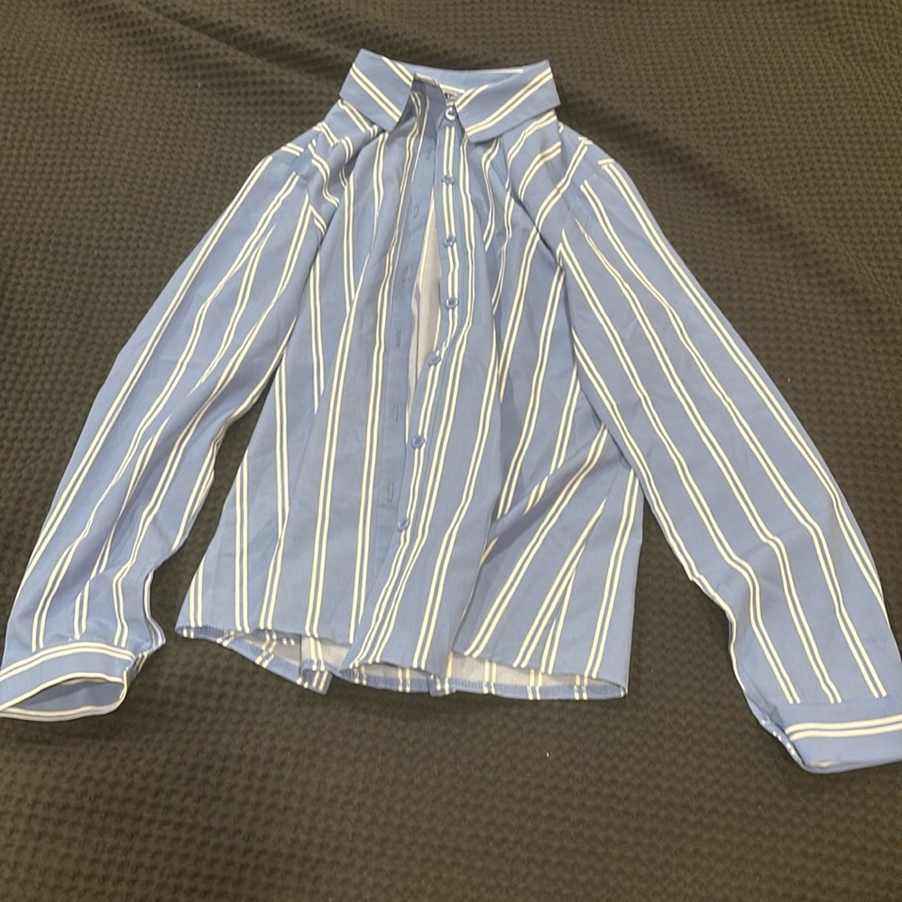 SHEIN button down top